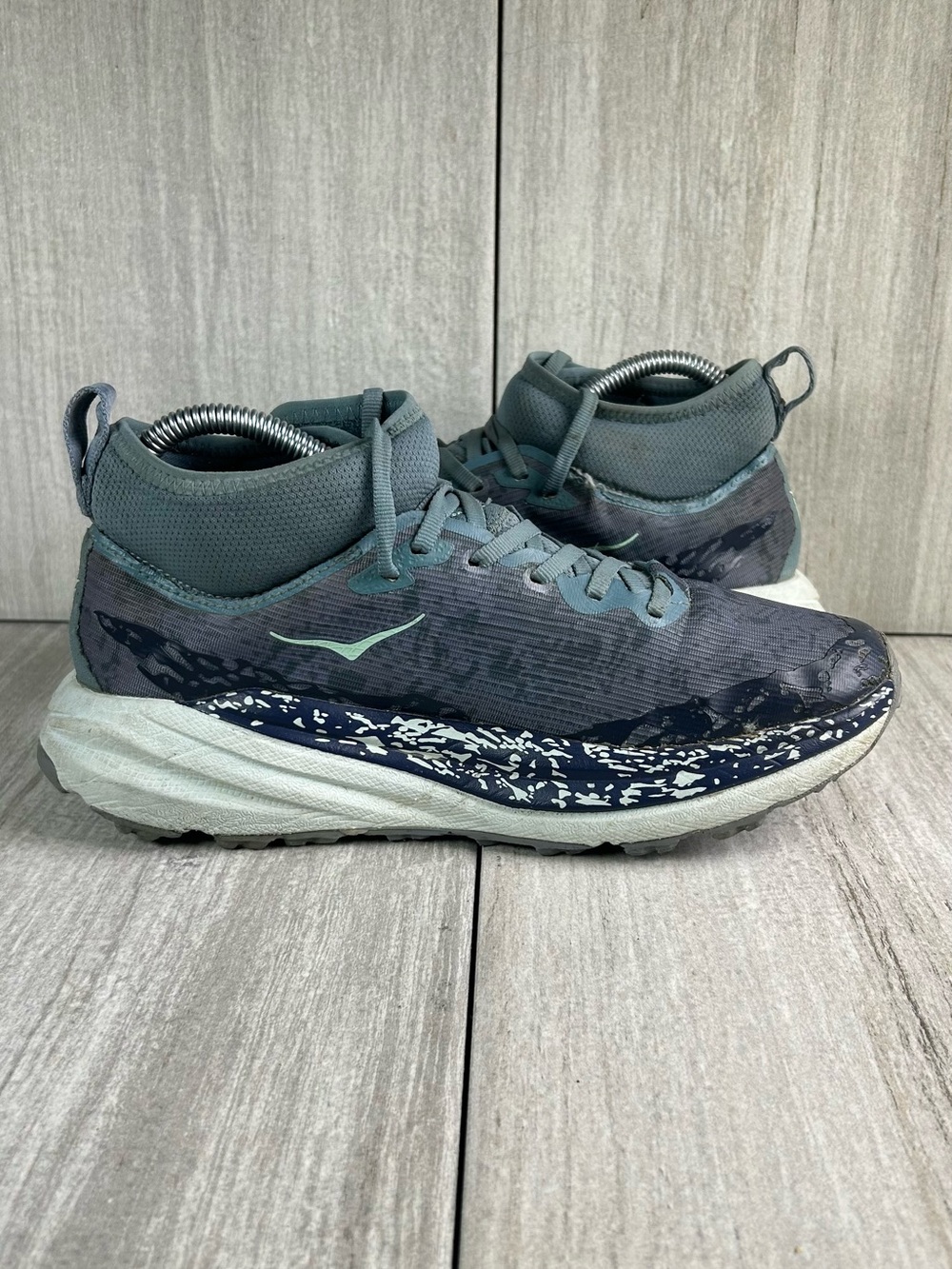 Hoka One One SpeedGoat 6 Mid Gore-Tex Trail Running Sneaker Shoe Womens Size 7.5 - Picture 4 of 11
